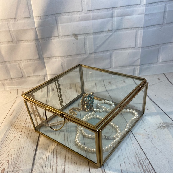 Ashland Other - Glass trinket box